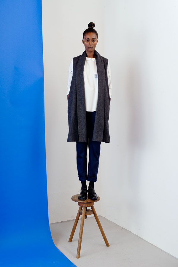 AW15 Travelling Light