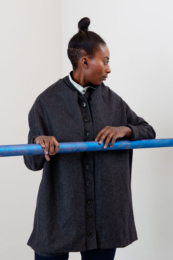 AW15 Travelling Light