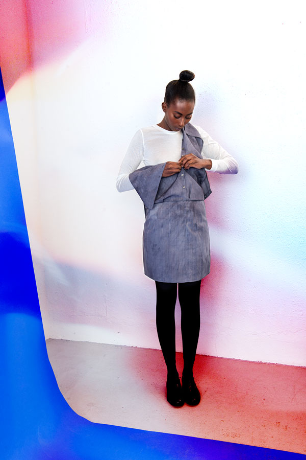 AW15 Travelling Light