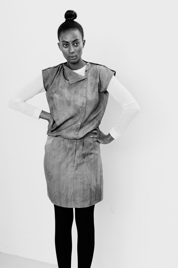 AW15 Travelling Light